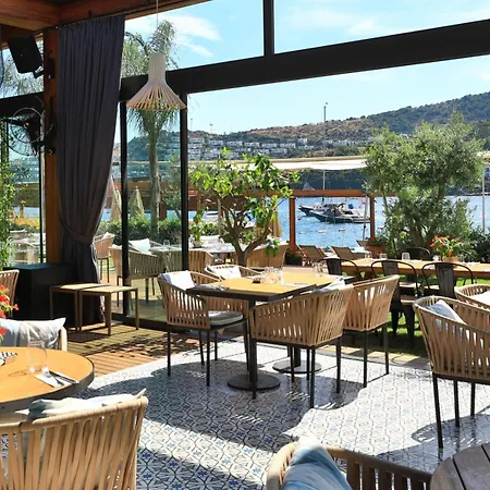 Mare Deluxe Residences & 酒店 京多安