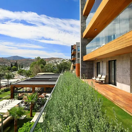 Mare Deluxe Residences &