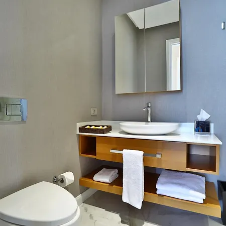 Mare Deluxe Residences & 4* Gündogan