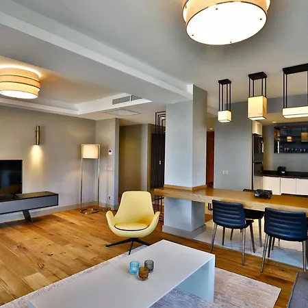 Hotell Mare Deluxe Residences & 4*