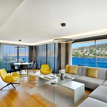 Mare Deluxe Residences & 4*