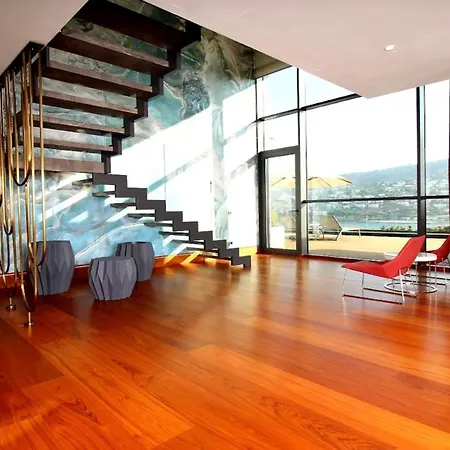 酒店 Mare Deluxe Residences & 4*