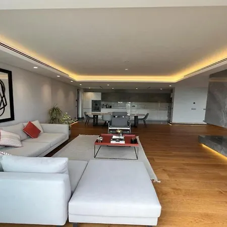 Mare Deluxe Residences &