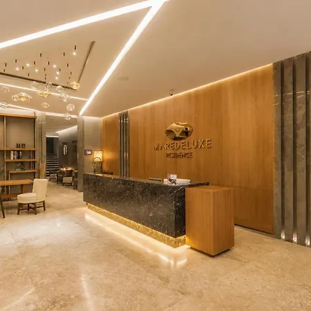 Hotel Mare Deluxe Residences & 4*