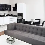 Mare Deluxe Residences & فندق
