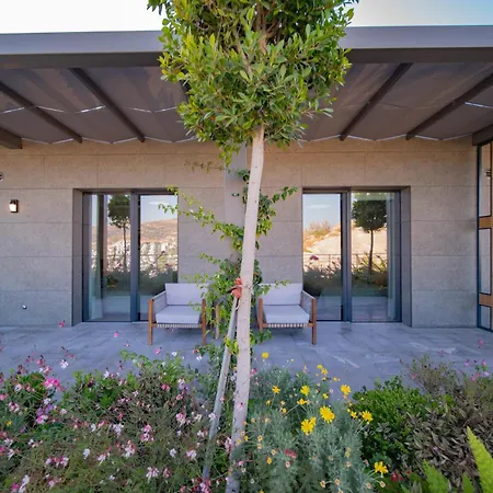 Hotel Mare Deluxe Residences & 4*