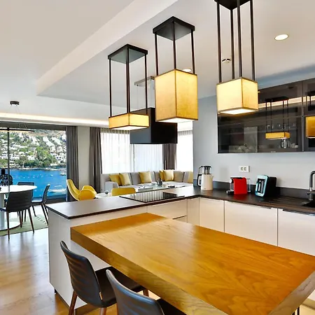 Mare Deluxe Residences &