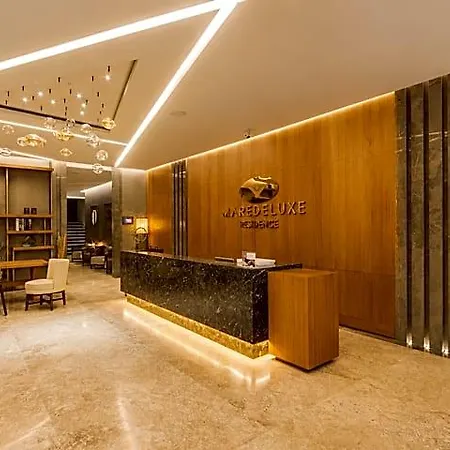 Отель Mare Deluxe Residences & 4*