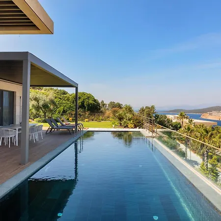 Mare Deluxe Residences & Hotell
