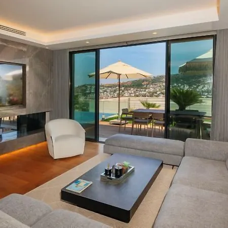 Mare Deluxe Residences & Hotel Gündoğan